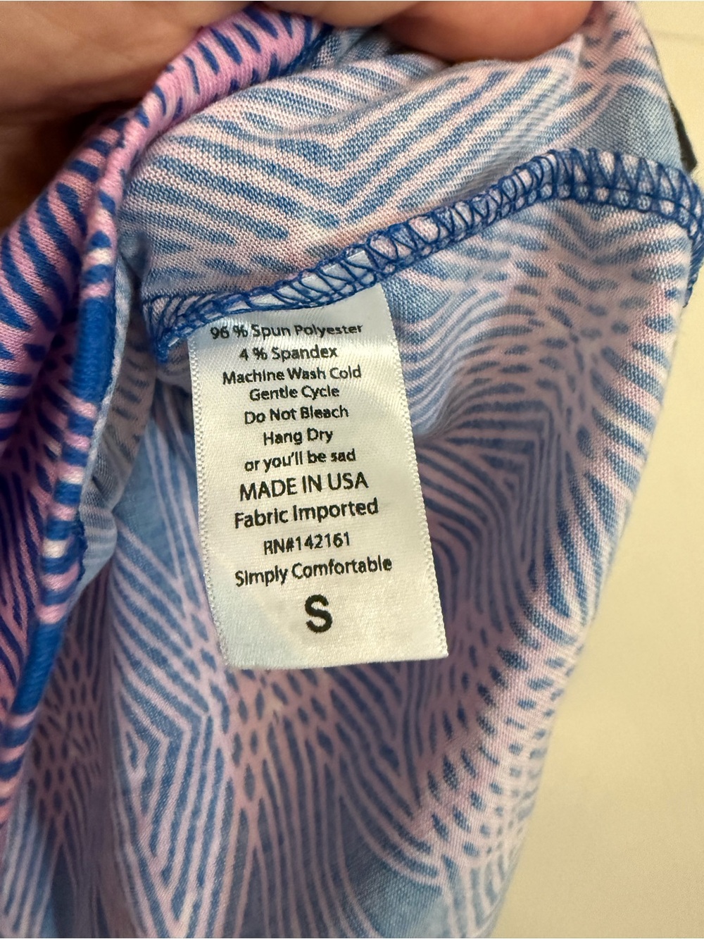 LuLaRoe Randy Blue & Pink Geometric Raglan Top - Picture 3 of 3